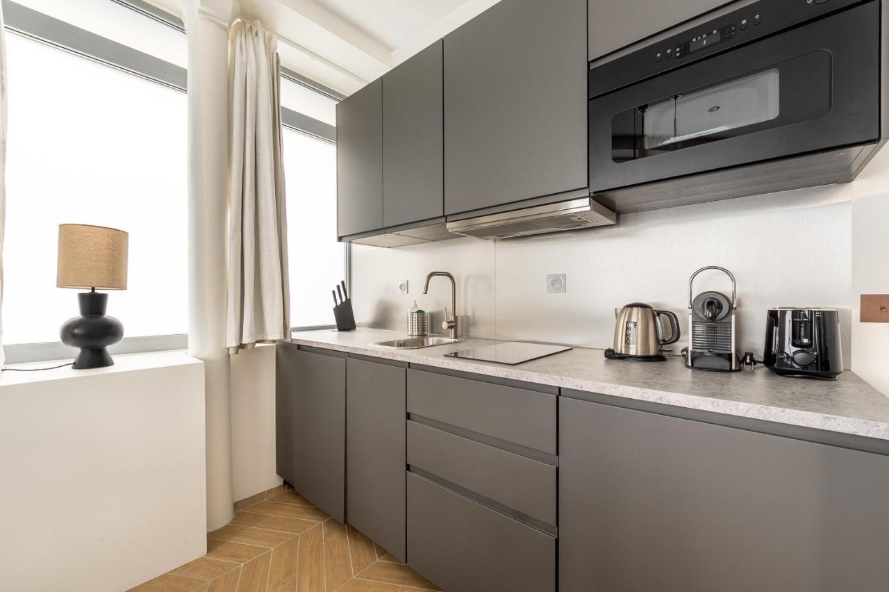 Lovely Apartment Close To Eiffel Tower パリ エクステリア 写真